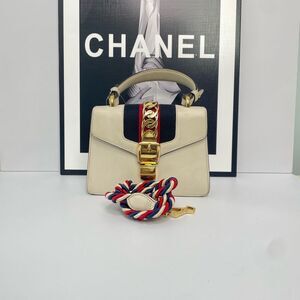 Gucci Women Pre-Loved Bag Very Good Condition